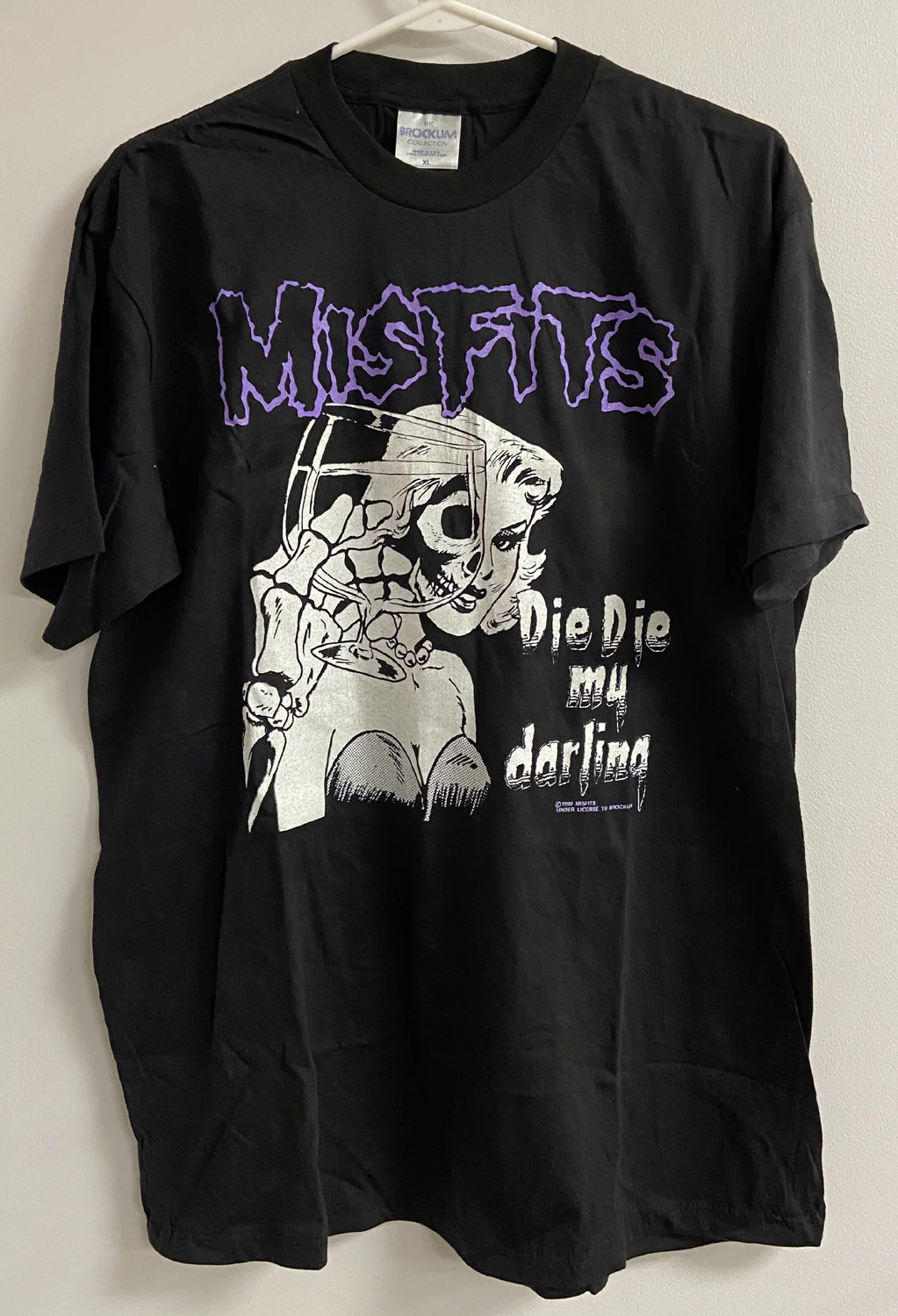Die Die My Darling / Wolf's Blood