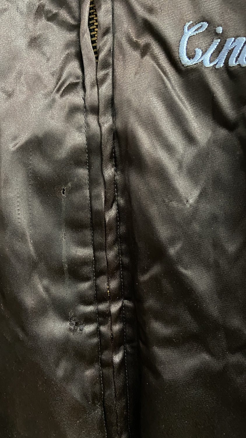 River - Image 4